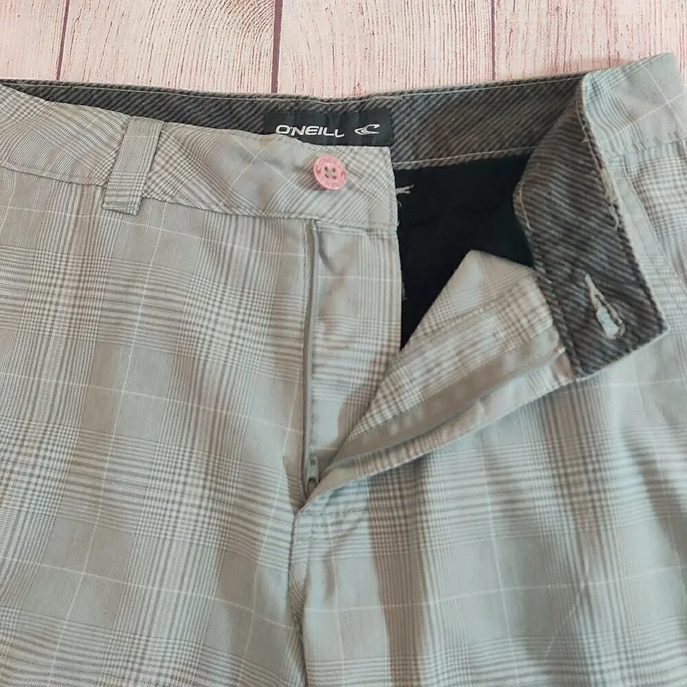 O'Neill plaid flat front chino shorts sz 30